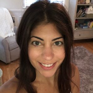 Meet your Posher, Dana